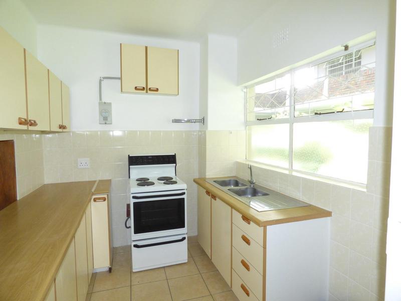 To Let 1 Bedroom Property for Rent in Gardens Western Cape